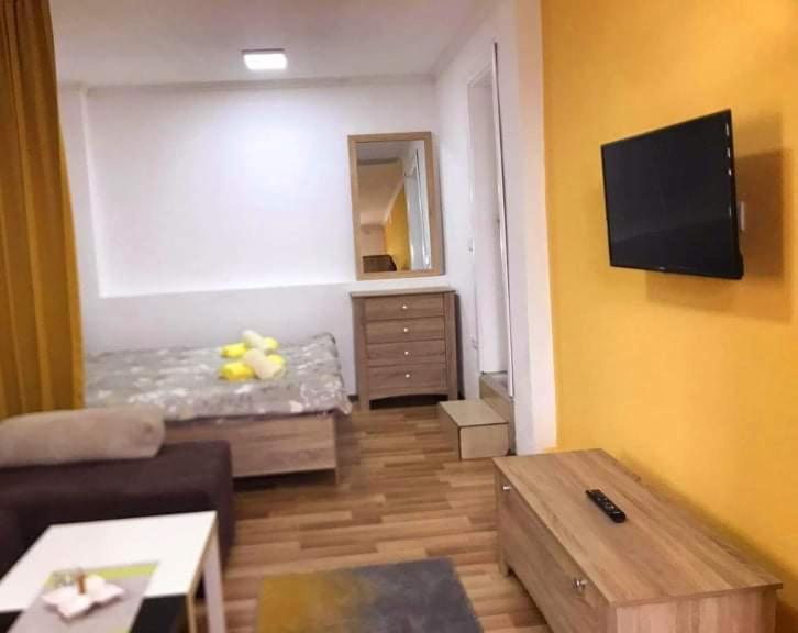 Apartment - Nane 2 - Krushevo Kruševo Esterno foto